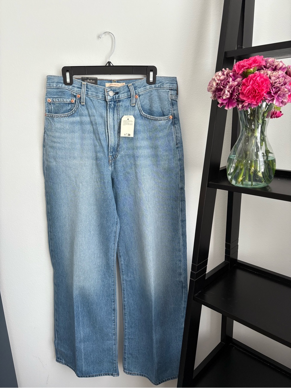 Levi's Ribcage Wide Leg Women’s Jeans 31”x32” - Medium Wash
